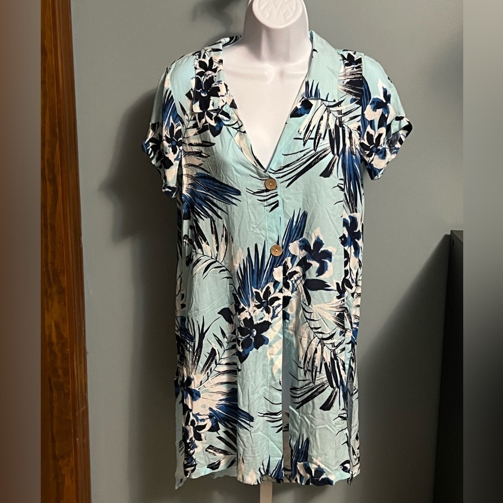 Xhilaration Floral Button-Down Women's Swimsuit Coverup NWT Small